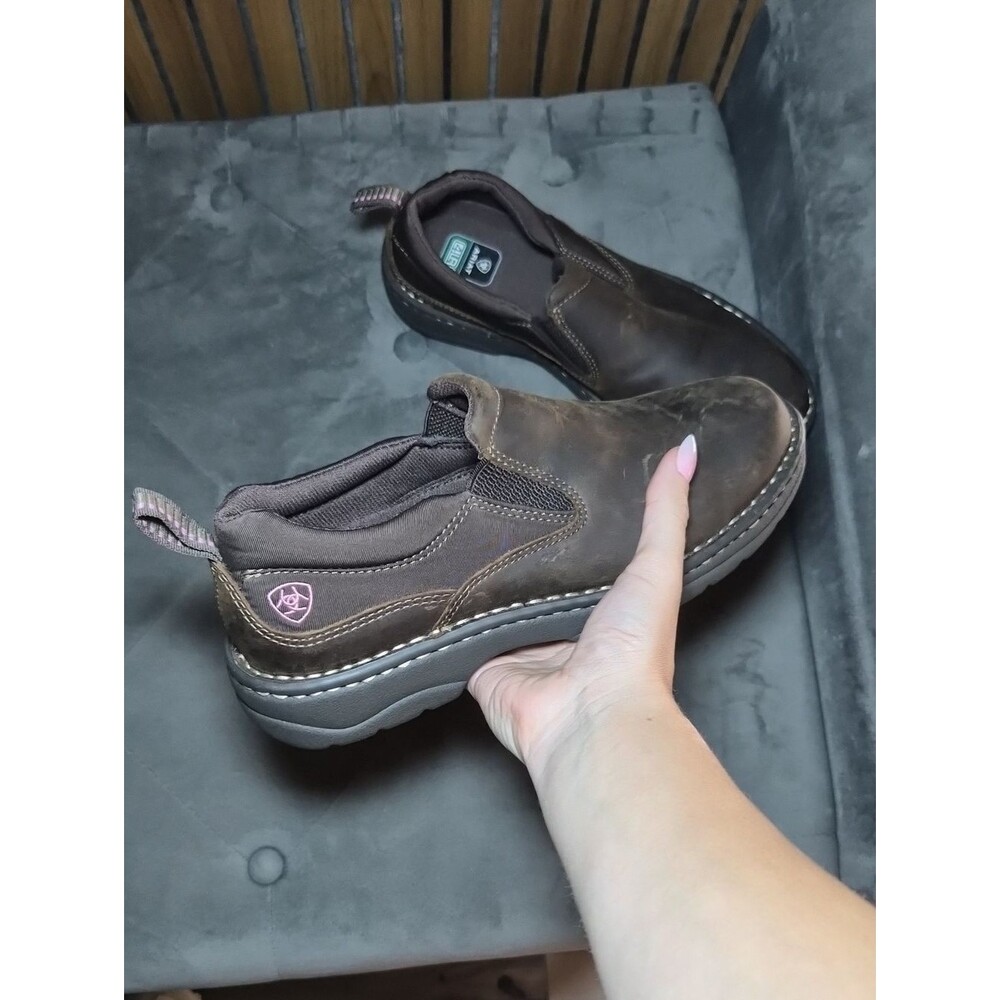 Ariat Women's Brown and Pink Boots